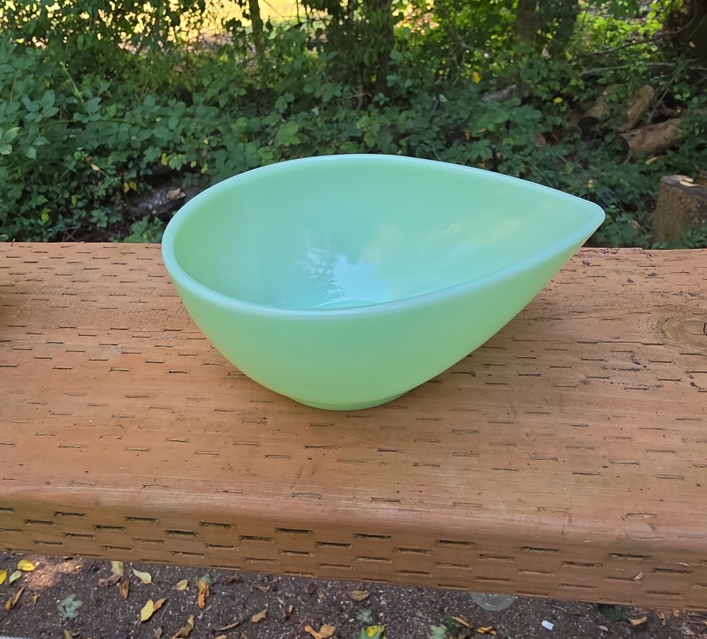 Fire King Jadeite 6 1/2" Green Teardrop Swedish Mixing Bowl